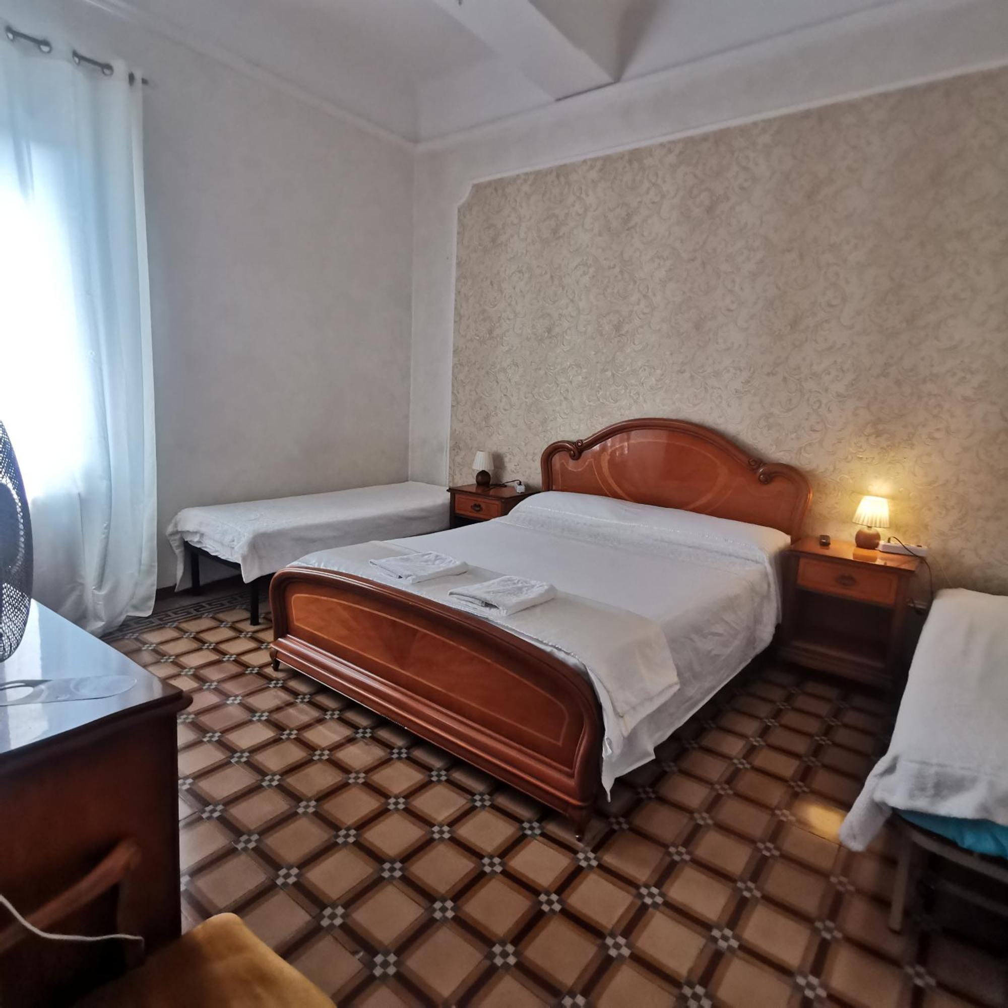 ألبيسولا سوبيريوري Albisola Bed And Breakfast المظهر الخارجي الصورة